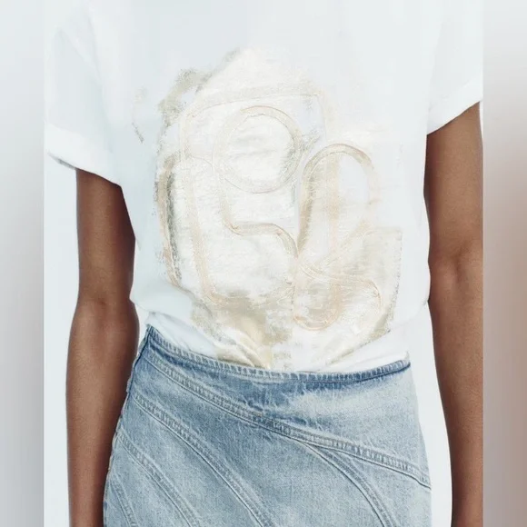 Zara White T-Shirt + Gold Foil Design | Short Sleeve | L | NWT | 🌟Rare🌟 - Picture 2 of 14